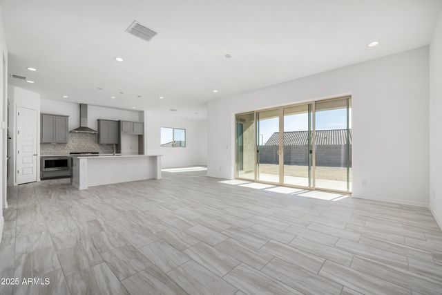 19959 W MULBERRY Drive, Buckeye, AZ 85396