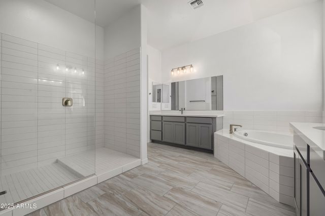 19959 W MULBERRY Drive, Buckeye, AZ 85396