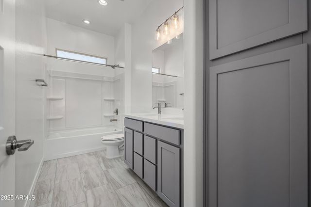 19959 W MULBERRY Drive, Buckeye, AZ 85396