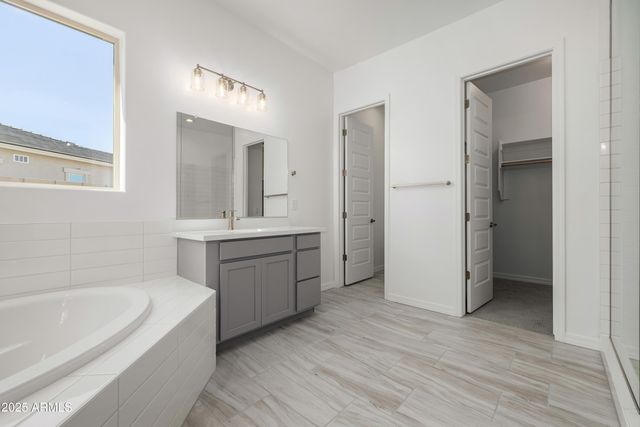 19959 W MULBERRY Drive, Buckeye, AZ 85396