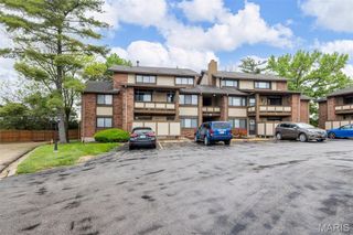 11 Fairways Circle A, St Charles, MO 63303