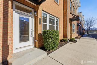 38 Bond Street, North Brunswick, NJ 08902