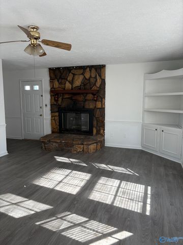 14892 Smith Drive, Harvest, AL 35749