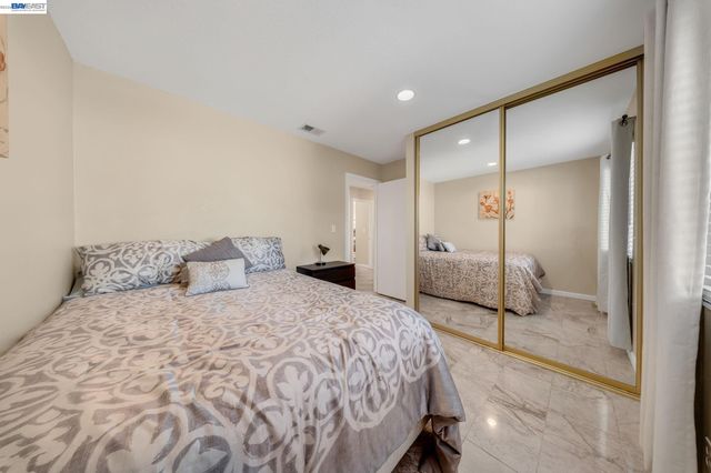 2106 Grackle Ct, Union City, CA 94587