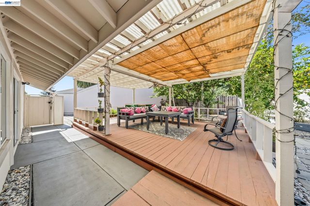 2106 Grackle Ct, Union City, CA 94587
