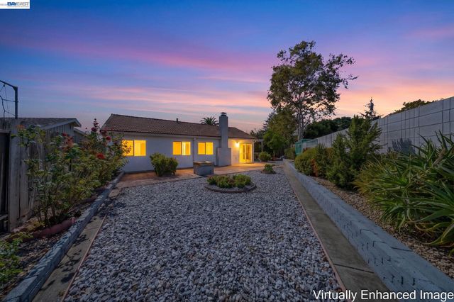 2106 Grackle Ct, Union City, CA 94587