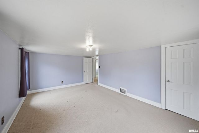 234 JOHNSON Street, East Peoria, IL 61611