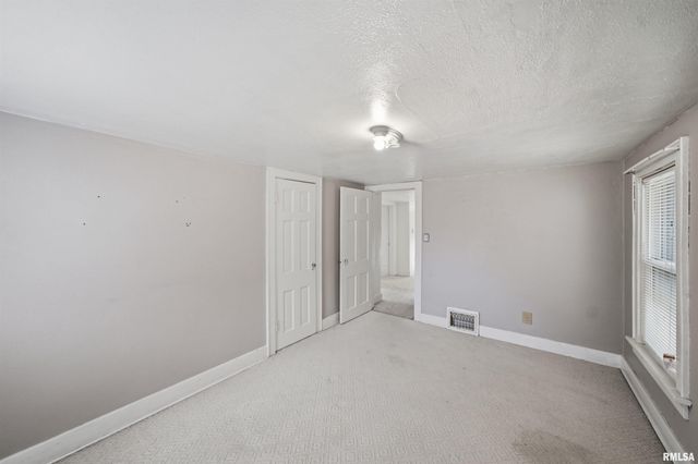 234 JOHNSON Street, East Peoria, IL 61611