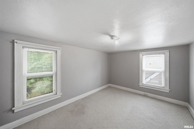 234 JOHNSON Street, East Peoria, IL 61611