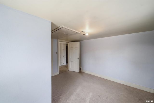 234 JOHNSON Street, East Peoria, IL 61611