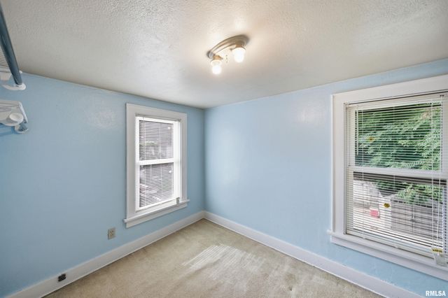 234 JOHNSON Street, East Peoria, IL 61611