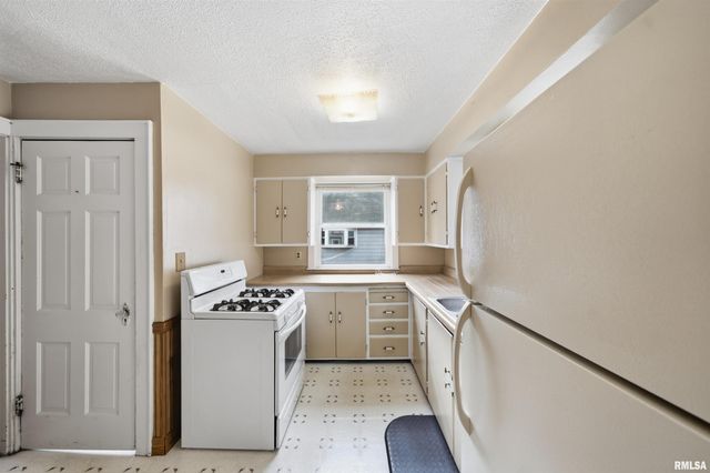 234 JOHNSON Street, East Peoria, IL 61611