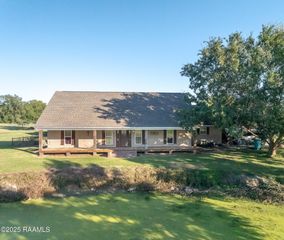 123 Nelson G Lane, Port Barre, LA 70577