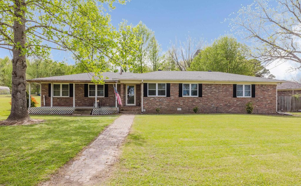 392 Kight Road, Malvern, AR 72104