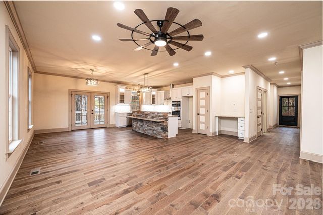 1610 Summerlin Place, Newton, NC 28658