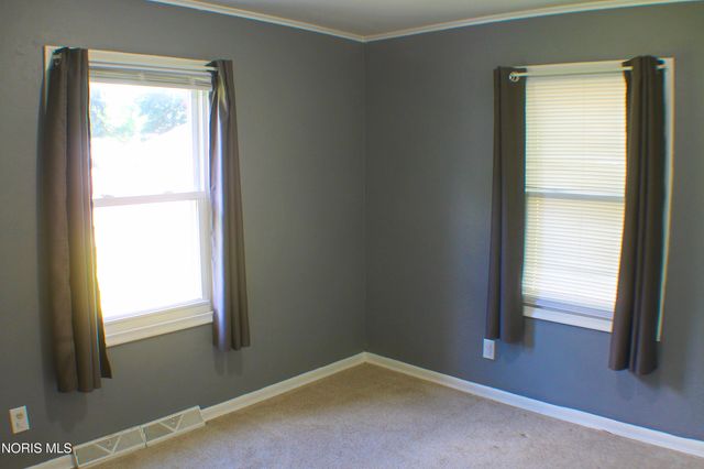 3516 Mcgregor Lane, Toledo, OH 43623