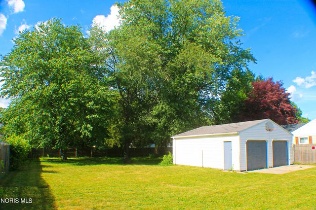 3516 Mcgregor Lane, Toledo, OH 43623