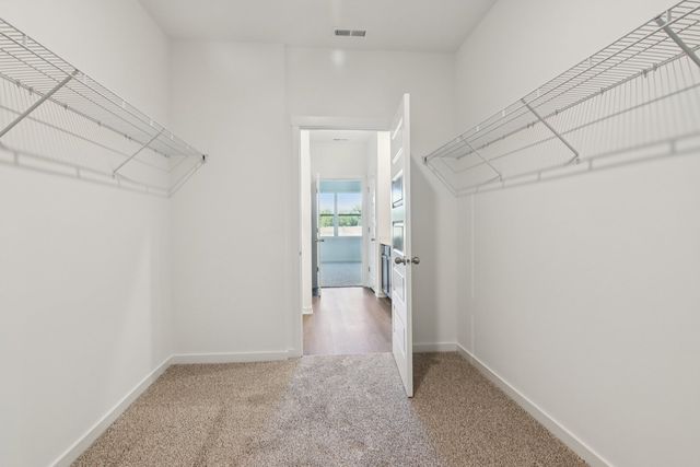 17501 W Windemere Circle, Lockport, IL 60441