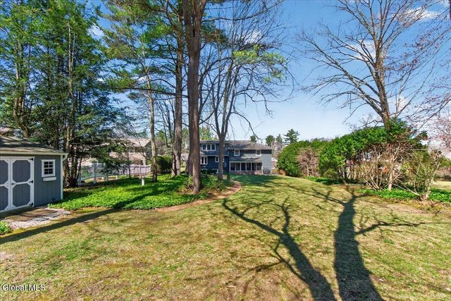 1081 Manas Drive, Rotterdam, NY 12303