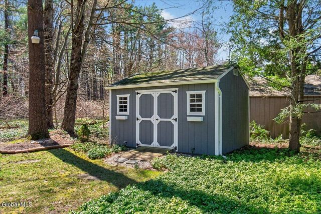 1081 Manas Drive, Rotterdam, NY 12303