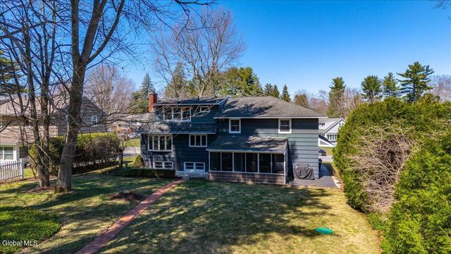 1081 Manas Drive, Rotterdam, NY 12303