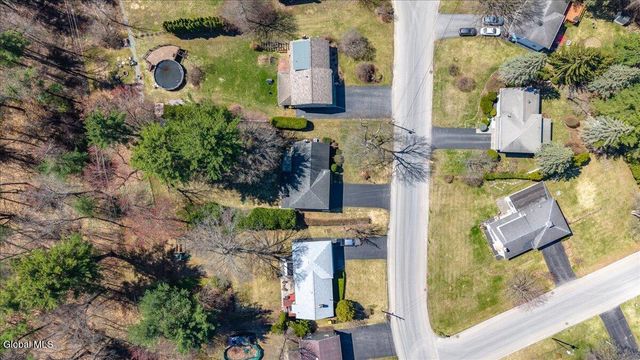 1081 Manas Drive, Rotterdam, NY 12303