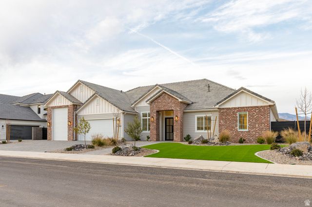 5268 W 2040 S, Hurricane, UT 84737