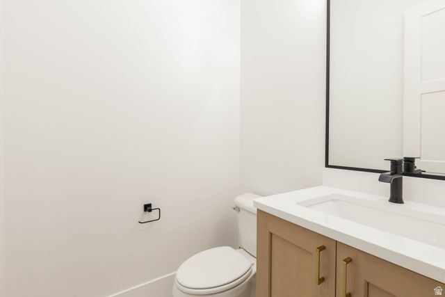 5268 W 2040 S, Hurricane, UT 84737