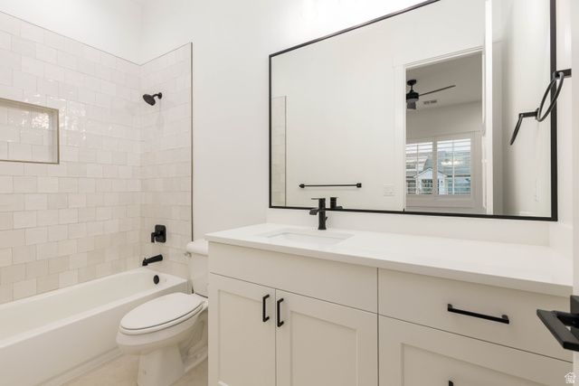 5268 W 2040 S, Hurricane, UT 84737