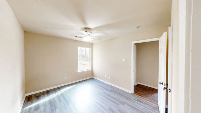 701 E College Street, Sherman, TX 75090