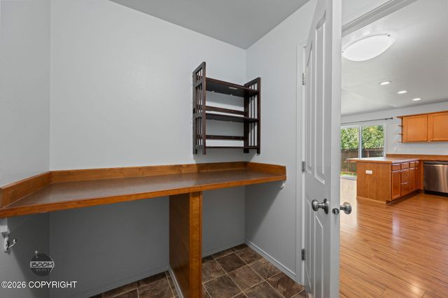 1141 N Elkhorn Drive, Wasilla, AK 99654