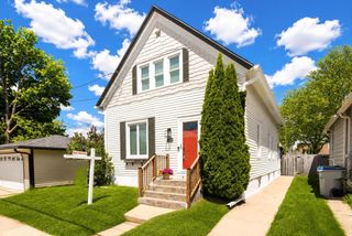 2228 Euclid AVENUE, Milwaukee, WI 53207
