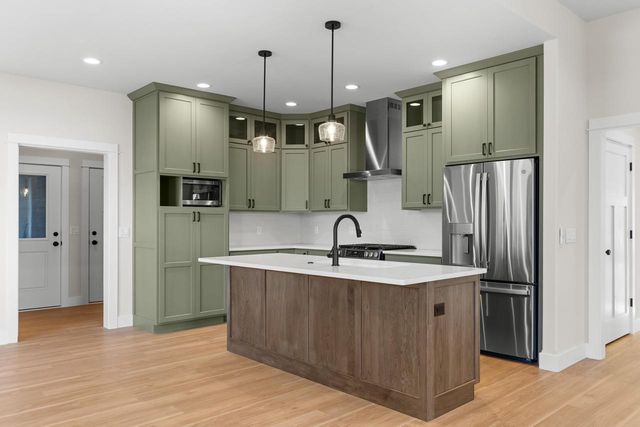 748 Kennedy Street, Sauk City, WI 53583