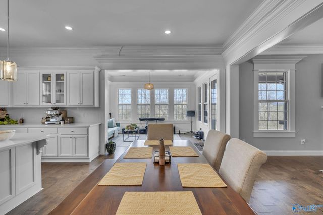 333 Merrydale Drive, Huntsville, AL 35811