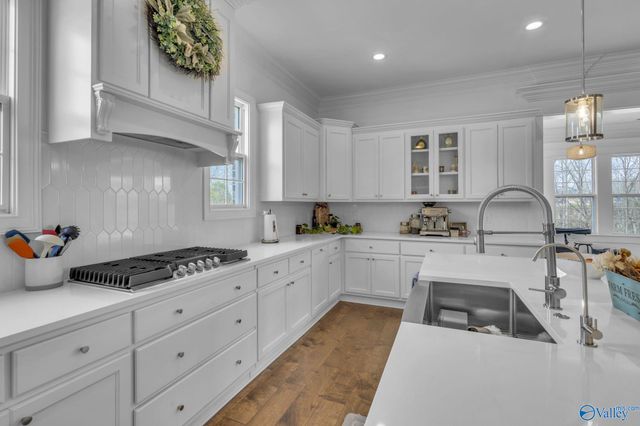 333 Merrydale Drive, Huntsville, AL 35811