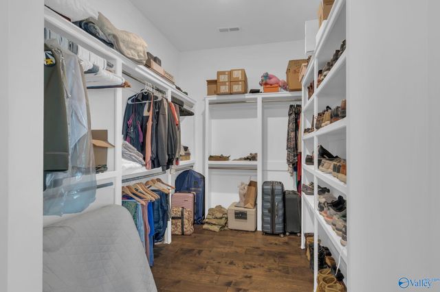 333 Merrydale Drive, Huntsville, AL 35811