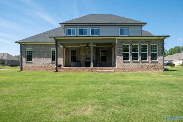 333 Merrydale Drive, Huntsville, AL 35811