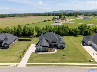 333 Merrydale Drive, Huntsville, AL 35811