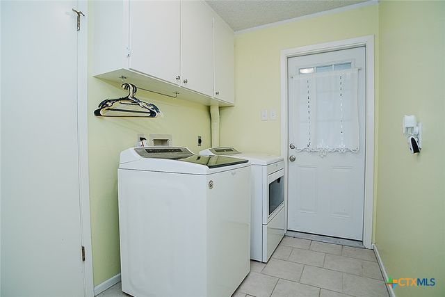 1551 Willow Creek Road, Seguin, TX 78155