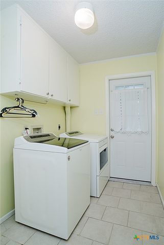 1551 Willow Creek Road, Seguin, TX 78155