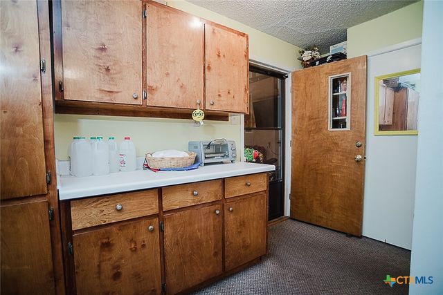 1551 Willow Creek Road, Seguin, TX 78155