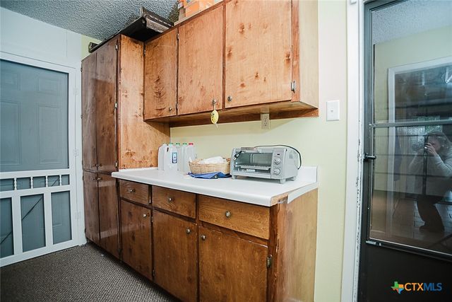 1551 Willow Creek Road, Seguin, TX 78155