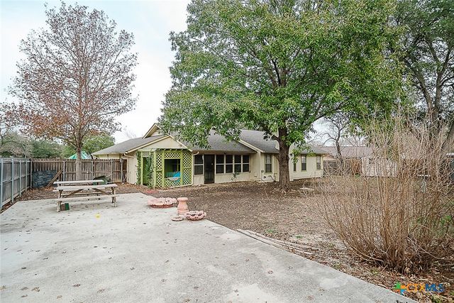 1551 Willow Creek Road, Seguin, TX 78155