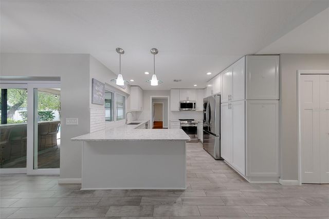 4119 CROSSWATER DRIVE, Tampa, FL 33615