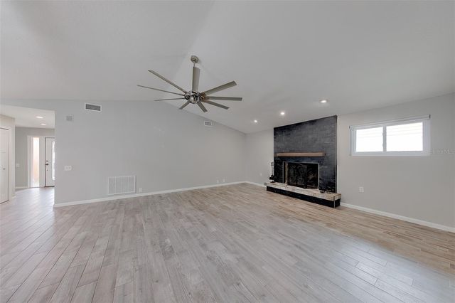 4119 CROSSWATER DRIVE, Tampa, FL 33615