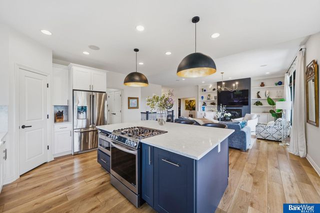 8433 Augusta Drive, Lincoln, NE 68526