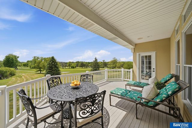8433 Augusta Drive, Lincoln, NE 68526