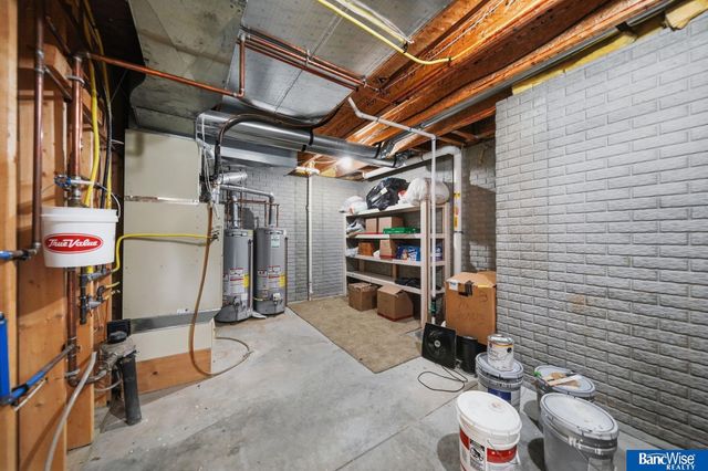 8433 Augusta Drive, Lincoln, NE 68526