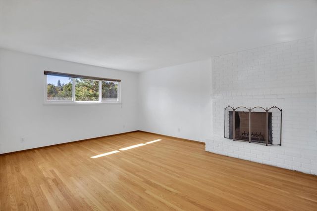 239 Sierra Court, Martinez, CA 94553