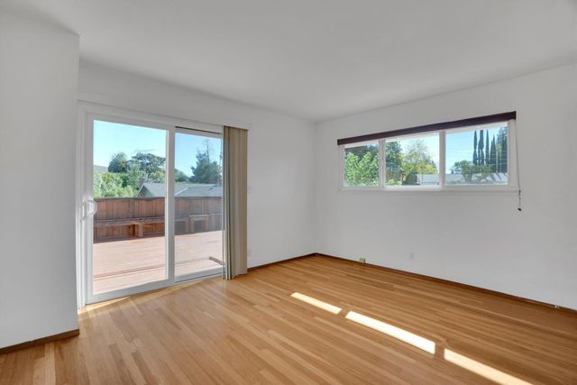 239 Sierra Court, Martinez, CA 94553